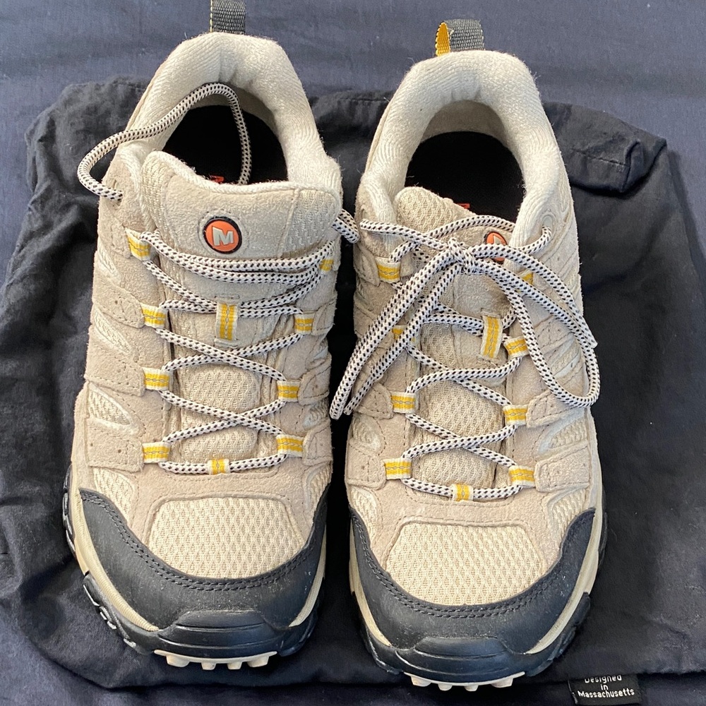 Merrell Moab Tan and Black Outdoor Shoes